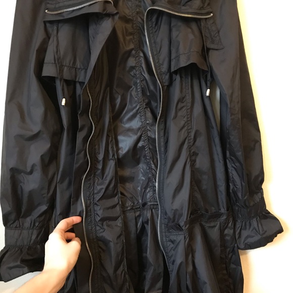 Twill Twenty Two Windbreaker - Picture 5 of 8